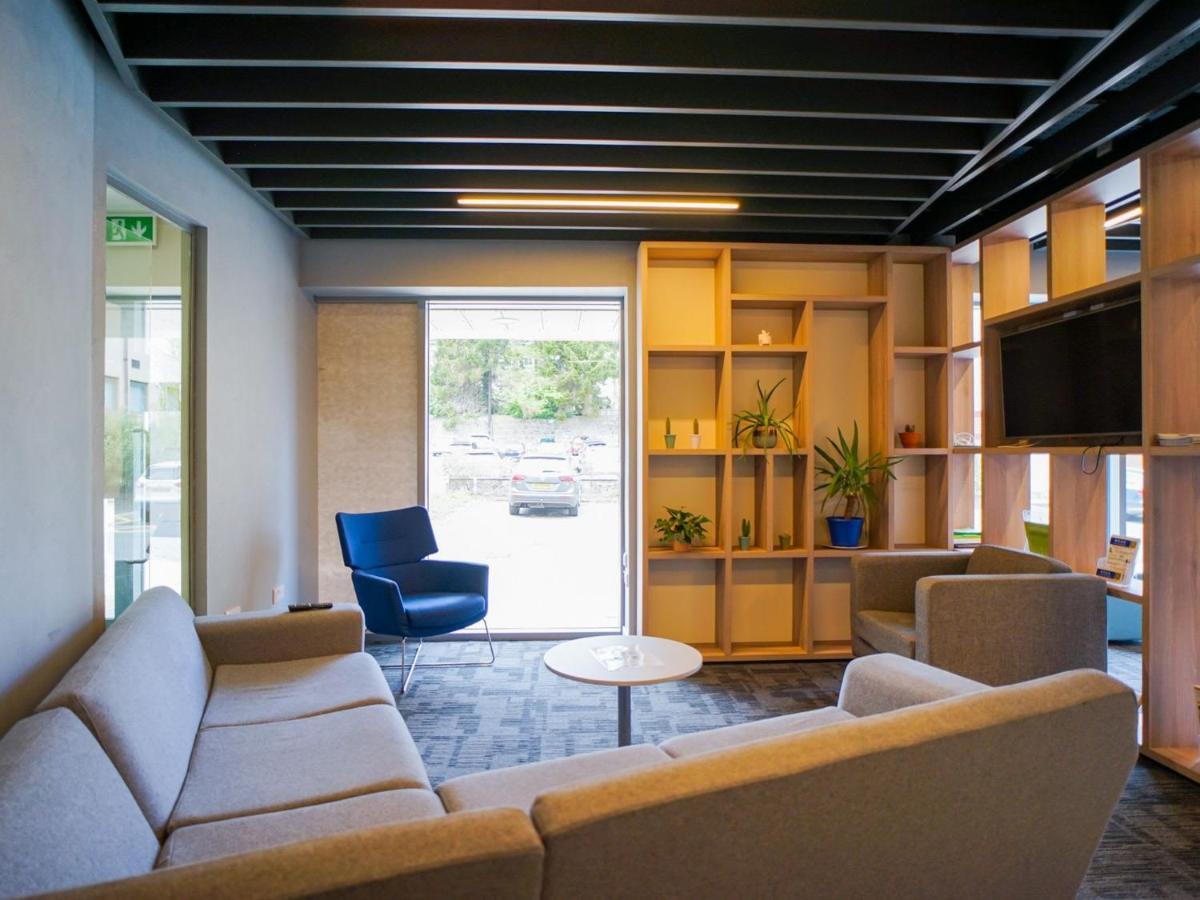 1 Bedroom Apartments, Studios And Ensuite Bedrooms With Shared Kitchen At Centro House In Stirling Ngoại thất bức ảnh