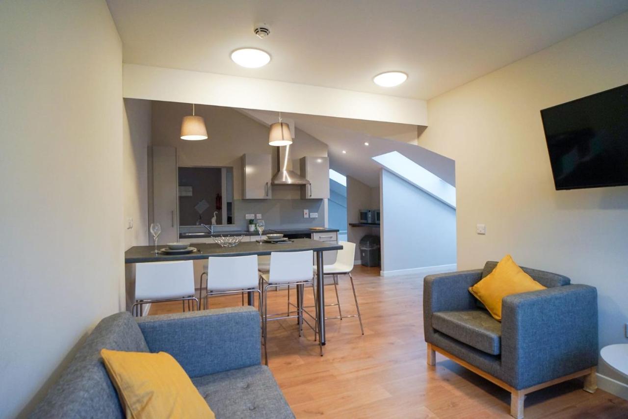 1 Bedroom Apartments, Studios And Ensuite Bedrooms With Shared Kitchen At Centro House In Stirling Ngoại thất bức ảnh